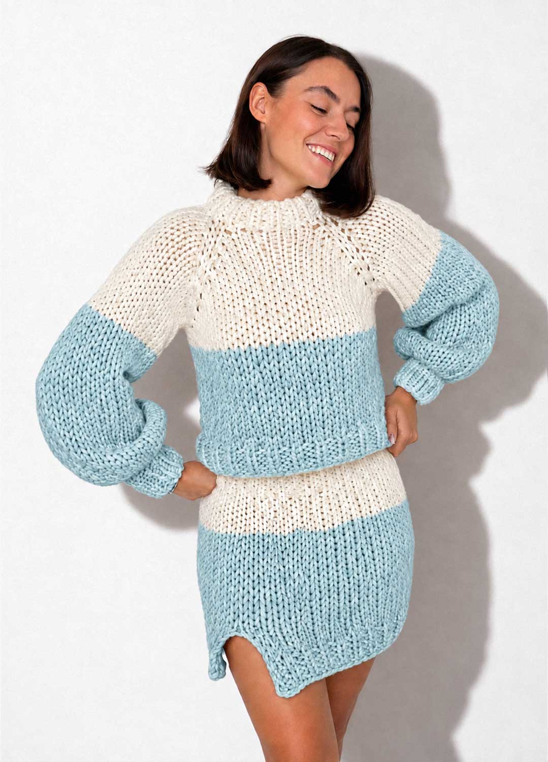 The Rainbow Skirt & Sweater Set Kit x @paula.on.knits – Version Yummy Yarn